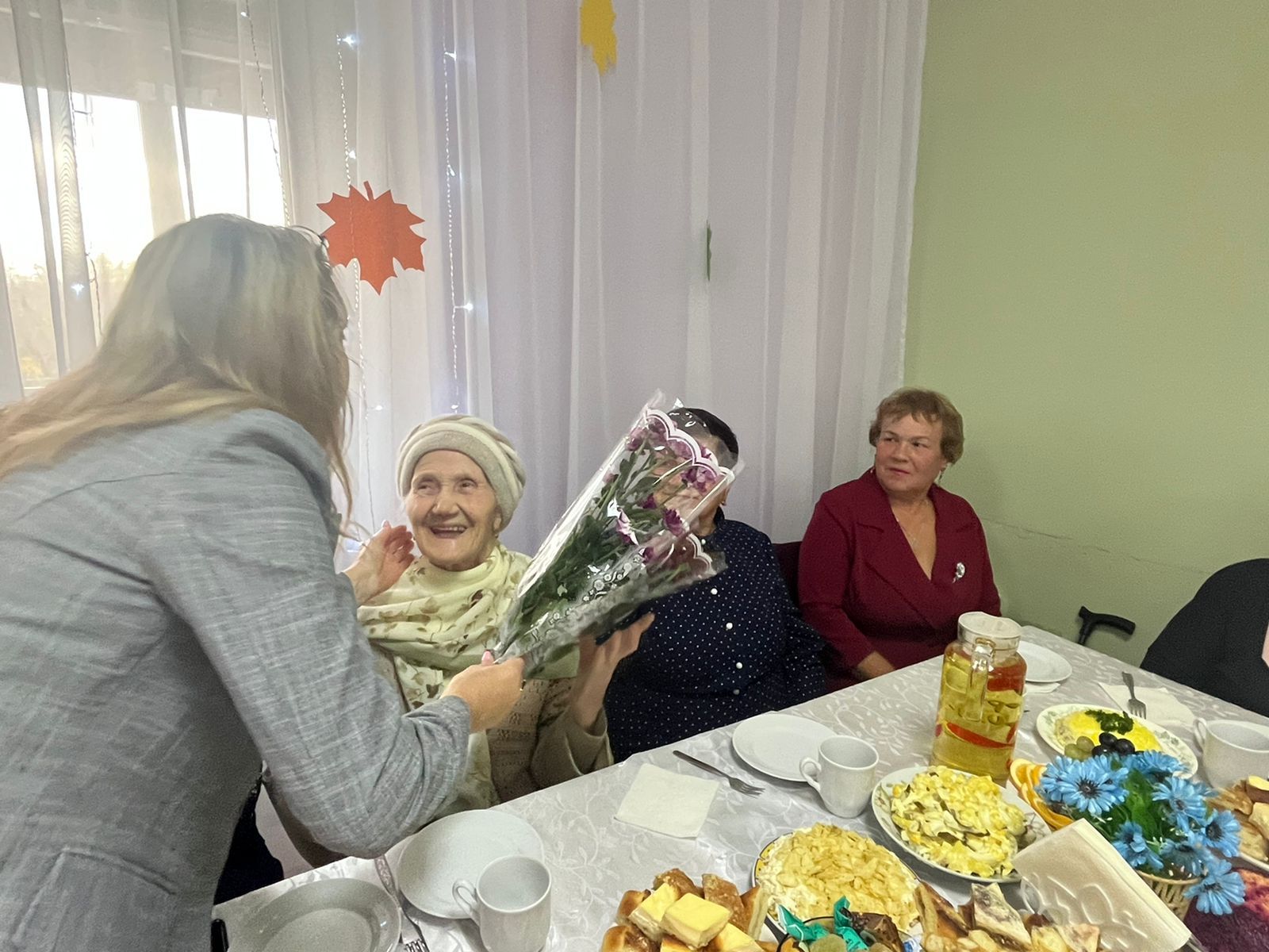 В Агрызе чествовали ветеранов педагогики, бывших заведующих детскими садами (ФОТО)