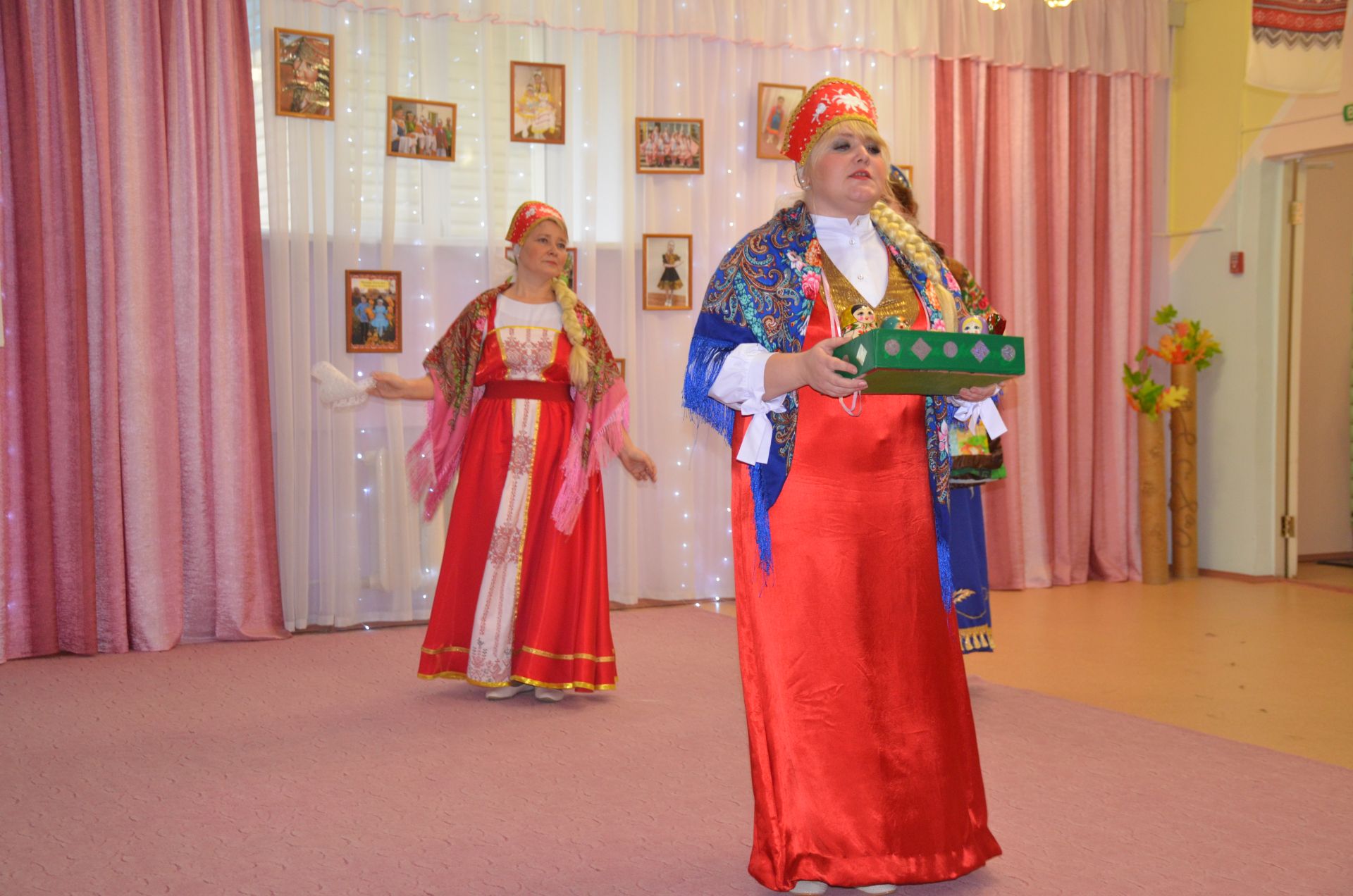 Между городскими детскими садами прошел конкурс «Дружная семья народов» (ФОТО)