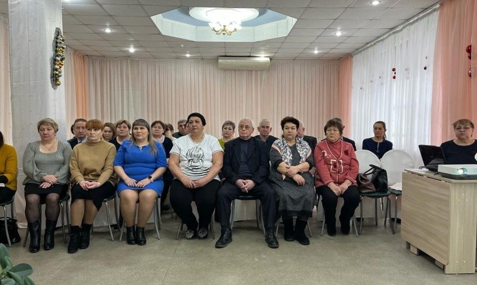 Район кулланучылар җәмгыяте пайчыларының отчет-сайлау җыелышы үтте