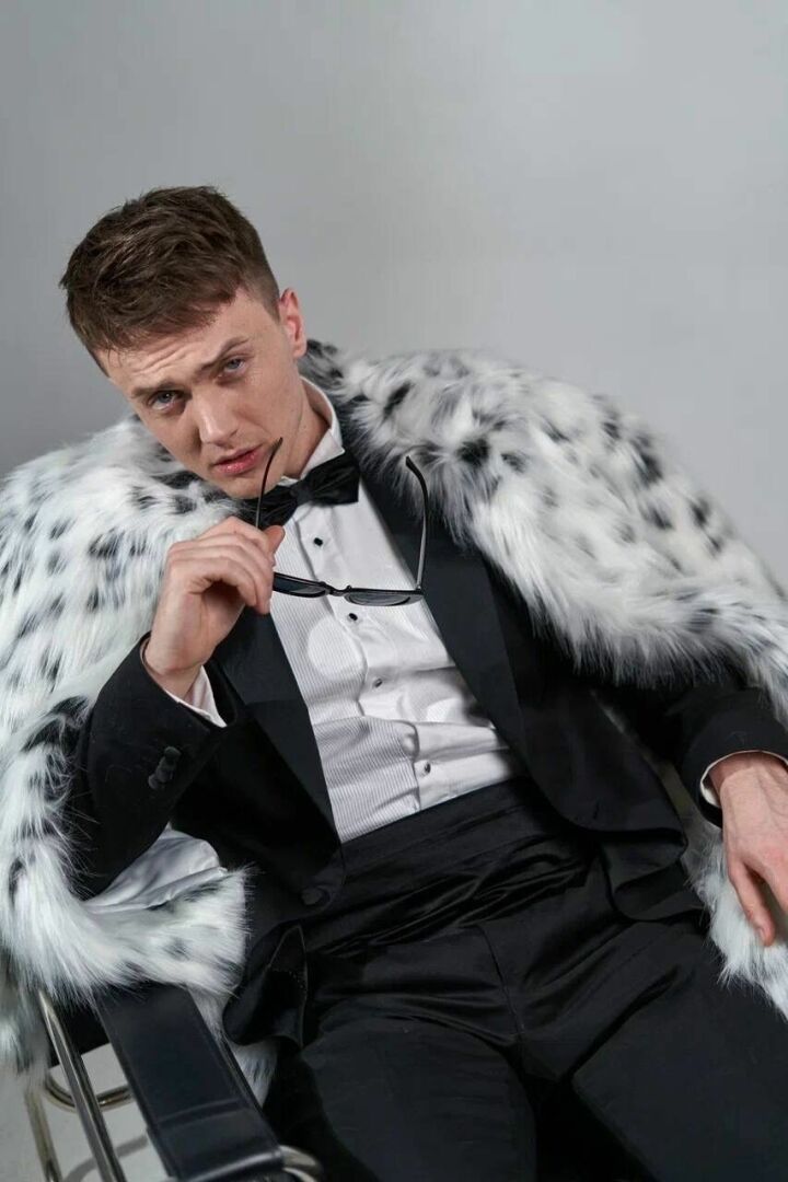 Җырчы Марат Яруллин үзенә нинди хатын кирәклеген әйтте
