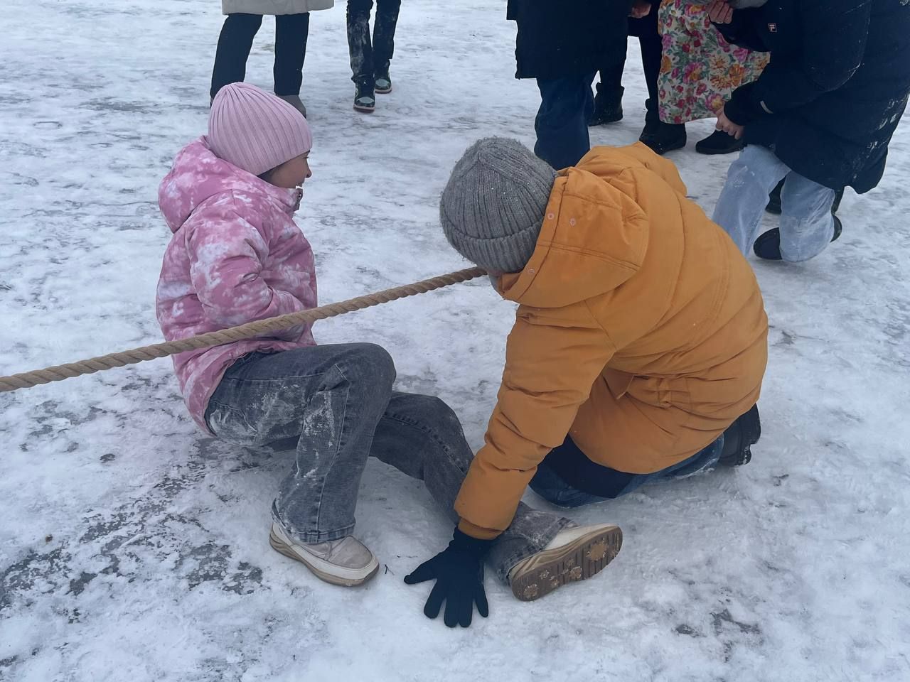 На Привокзальной площади Агрыза отметили Масленицу (ФОТО)