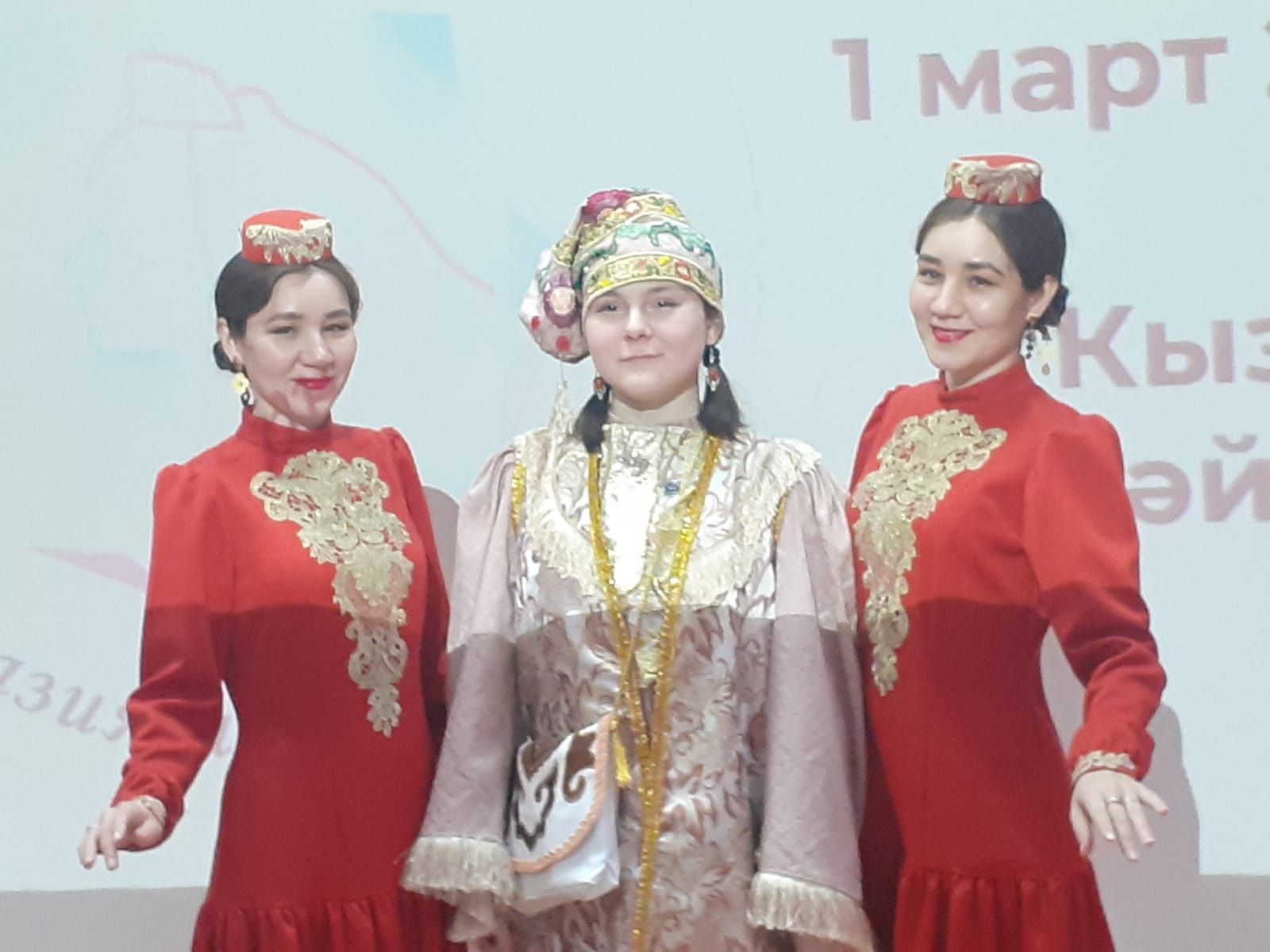 Лениза Зигангараева стала победительницей в номинации «Оста кул» финала конкурса «Асылташ»