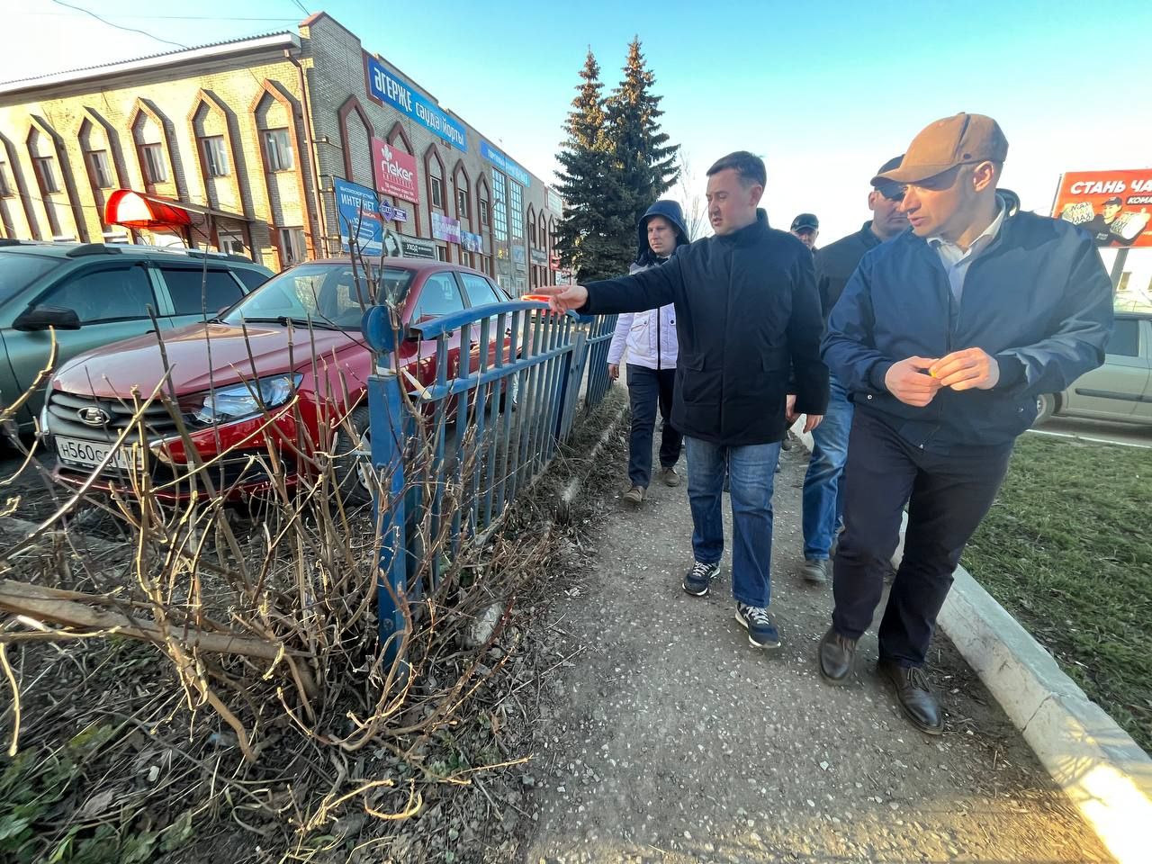 Ленар Нургаянов провел еще одно пешее совещание по Агрызу (ФОТОРЕПОРТАЖ)