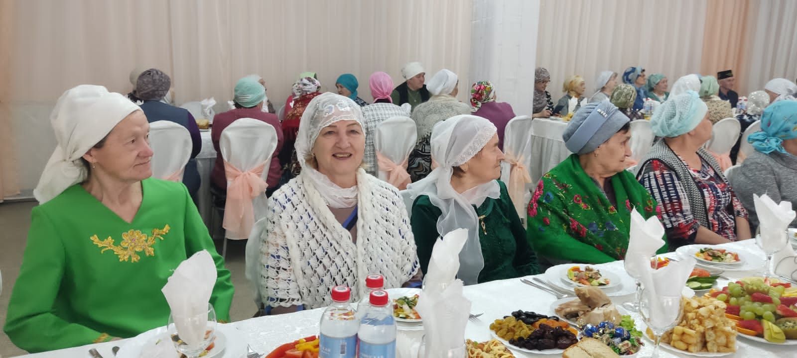 Район кулланучылар җәмгыяте ифтар мәҗлесе уздырды