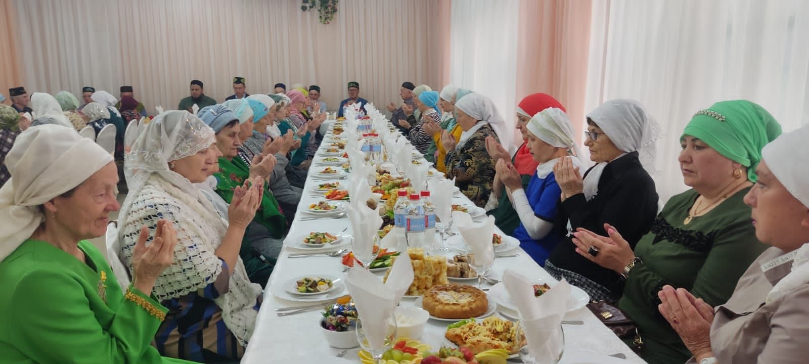 Район кулланучылар җәмгыяте ифтар мәҗлесе уздырды