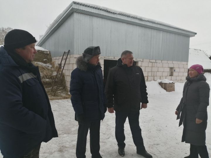Салагыштан Миңнехуҗиннар гаиләсе Хөкүмәт ярдәме алды