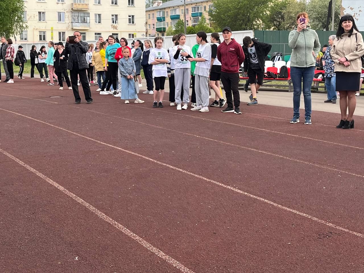 Эстафета Мира прошла на стадионе в Агрызе
