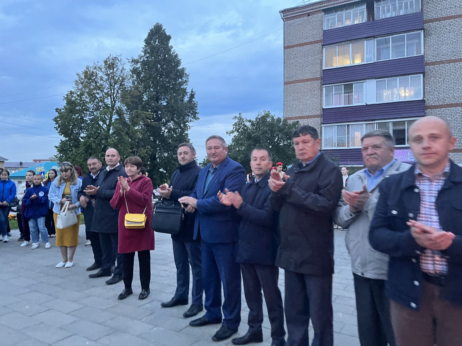 На площади Победы в Агрызе прошла акция «Свеча Памяти»