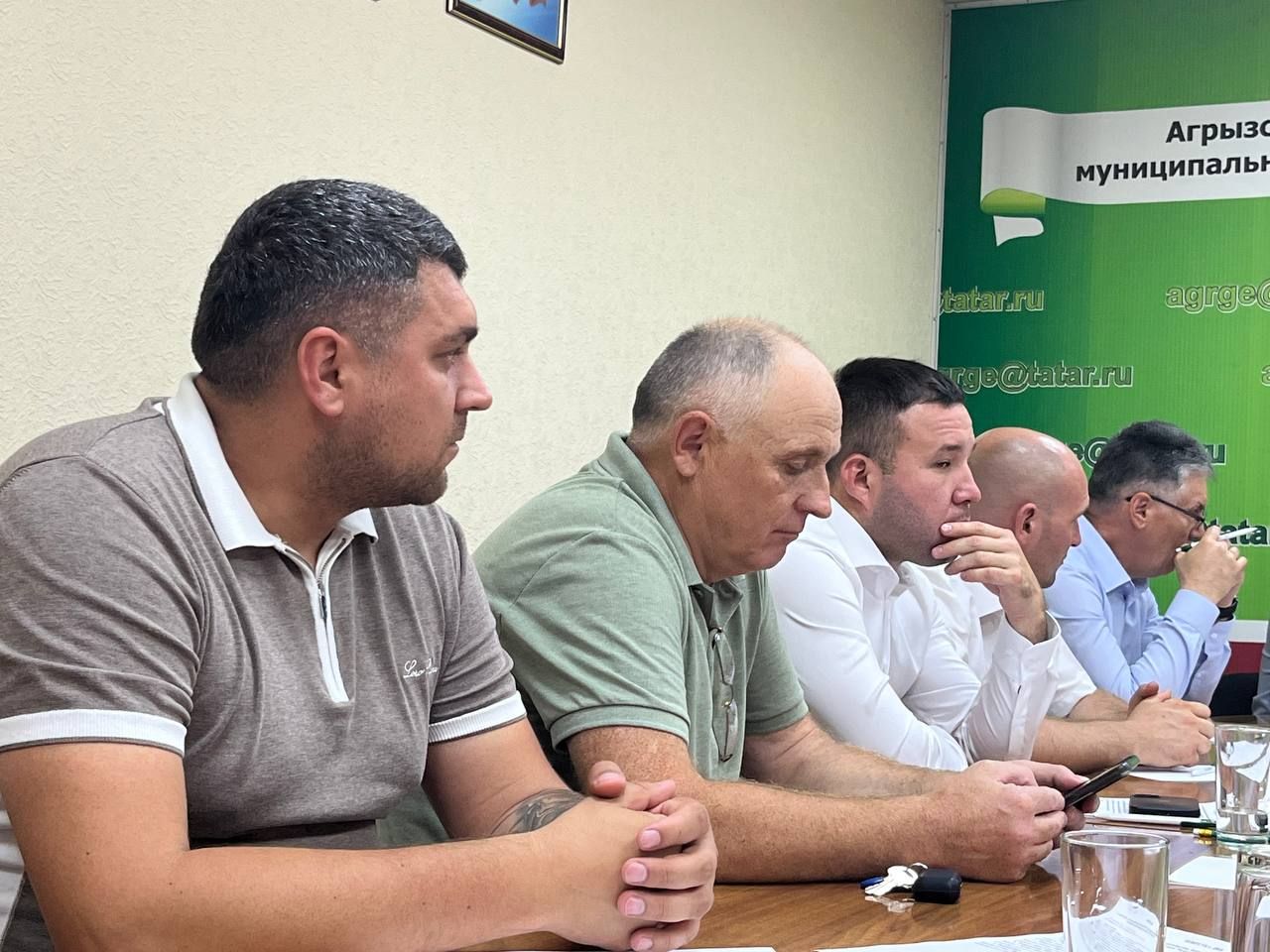 Министр строительства, архитектуры и ЖКХ РТ осмотрел ход работ по модернизации инженерных сетей в Агрызе