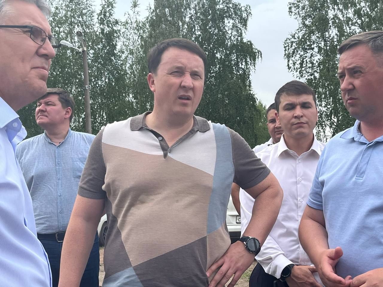 Министр строительства, архитектуры и ЖКХ РТ осмотрел ход работ по модернизации инженерных сетей в Агрызе