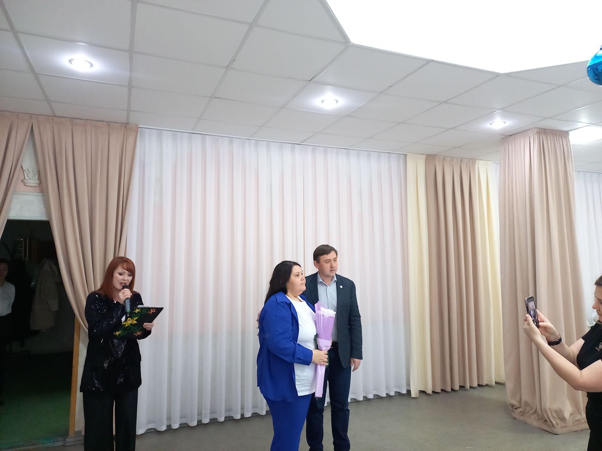 Әгерҗедә хәрбиләр һәм волонтерлар белән очрашу узды