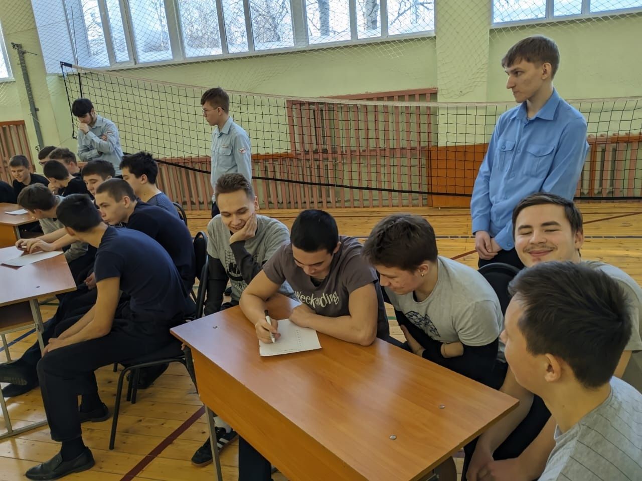 Студенты Агрыза соревновались в конкурсе «А ну-ка, парни!»