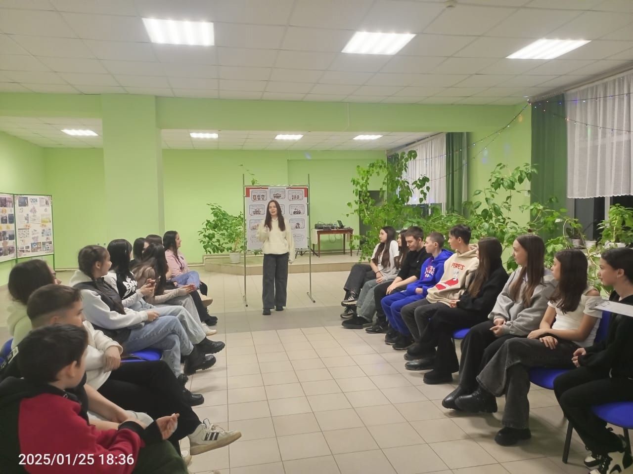 В Крындинском сельском клубе состоялась конкурсно-игровая программа “Студенчества, веселая пора...”