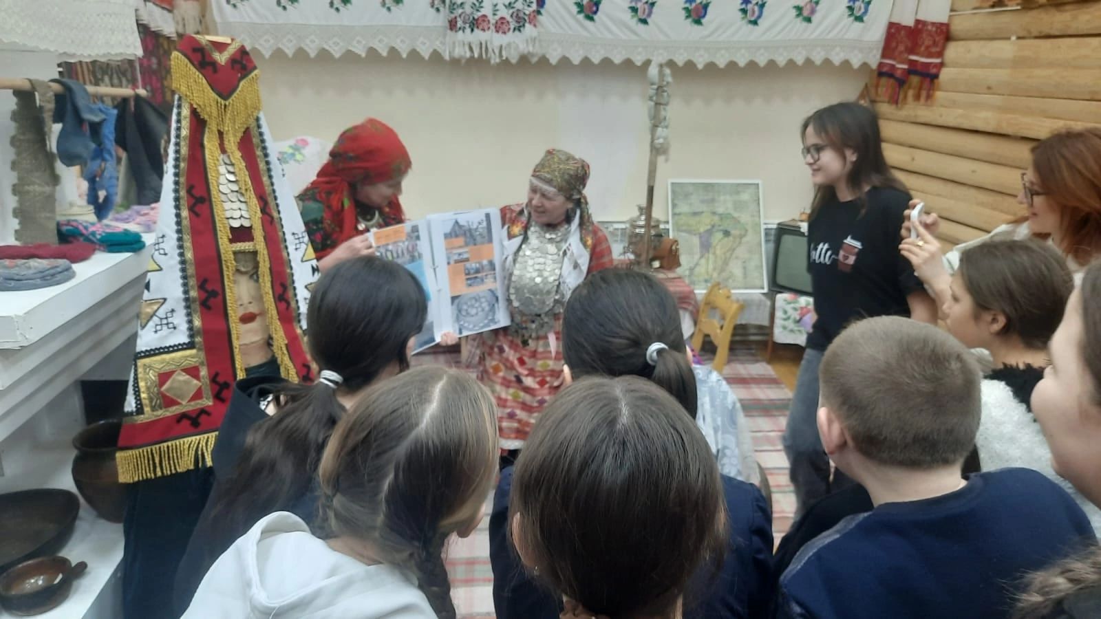 Учащиеся Кучуковской школы посетили Варклед- Бодьинский сельский клуб