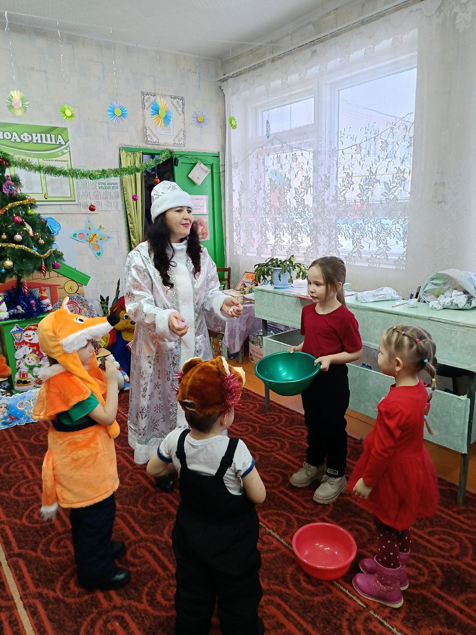 В Иж-Бобье прошла игровая мозаика под названием «Когда приходят чудеса»