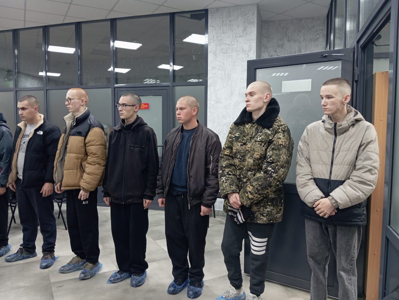 Из Агрызского района отправились на службу в армию 13 ребят