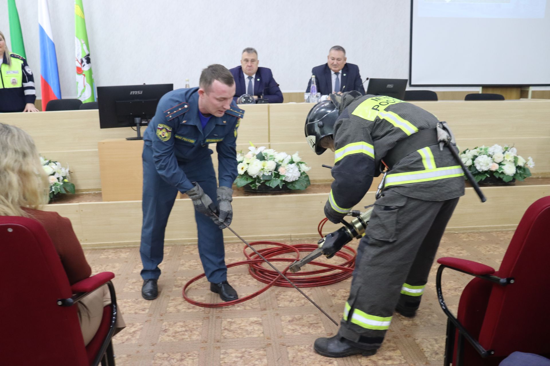 «Помнить, чтобы жить»: сотрудники экстренных служб Агрыза поделились шокирующими воспоминаниями с ДТП
