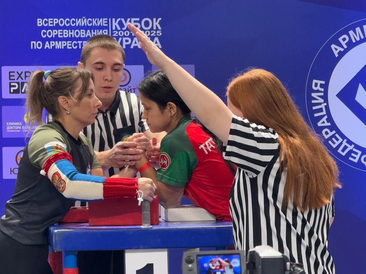 Агрызские армрестлеры вернулись с победой с соревнований в Екатеринбурге