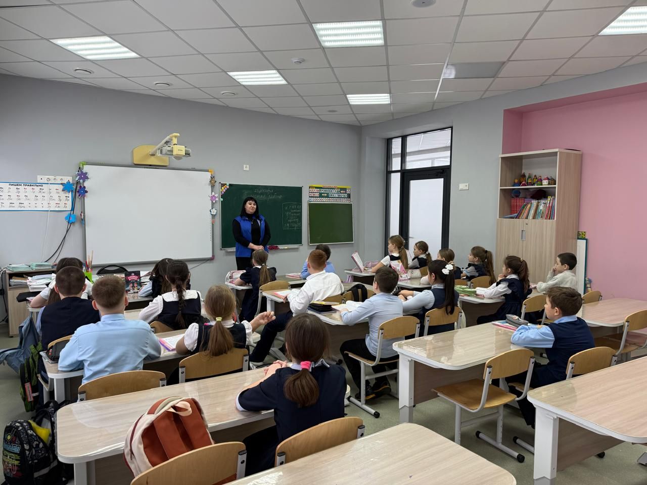 Урок безопасности для третьеклашек: как весело и без опасностей провести зимние каникулы