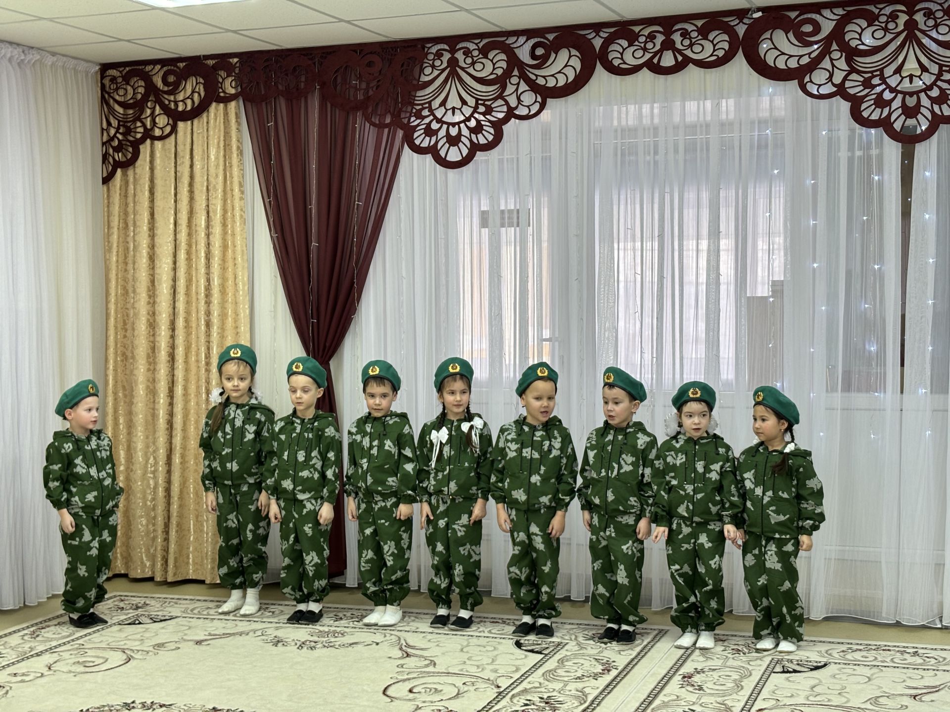 Среди воспитанников детского сада №1 прошел конкурс «Смотра строя и песни»