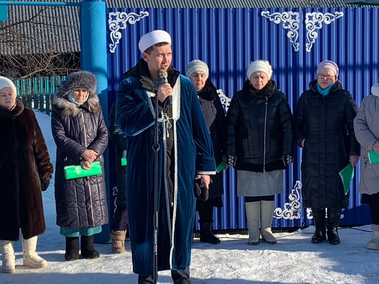 Кырындыда хәрби Илназ Исмәгыйлев хөрмәтенә истәлек тактасы ачылды
