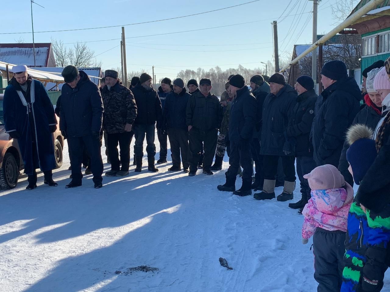 Кырындыда хәрби Илназ Исмәгыйлев хөрмәтенә истәлек тактасы ачылды