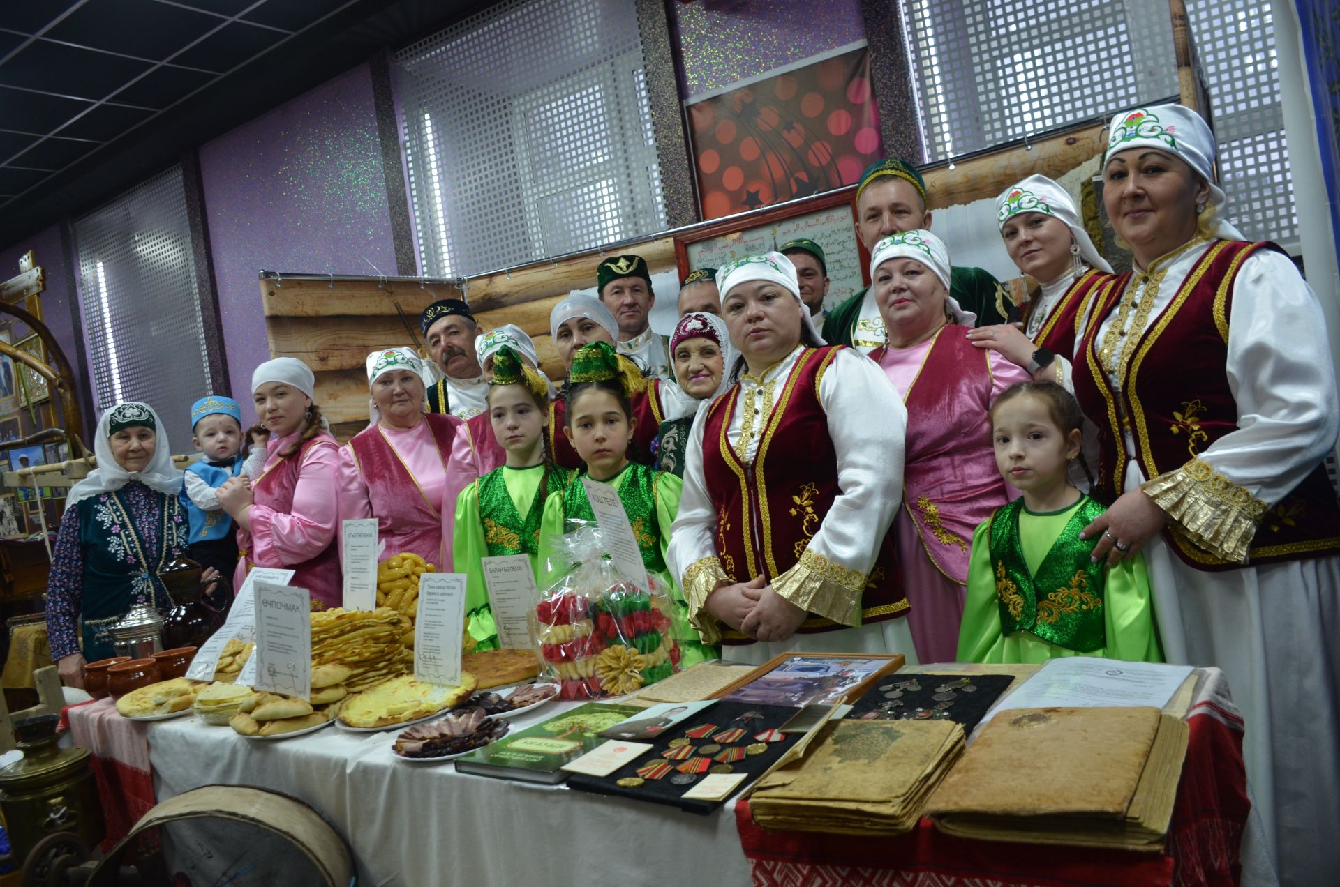 В Агрызе прошел зональный этап фестиваля родословных «Эхо веков в истории семьи»
