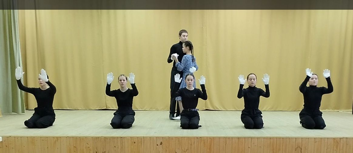Тирсәдән “Алтын битлек” театр төркеме – “Иң яхшы пантомима” номинациясе җиңүчесе