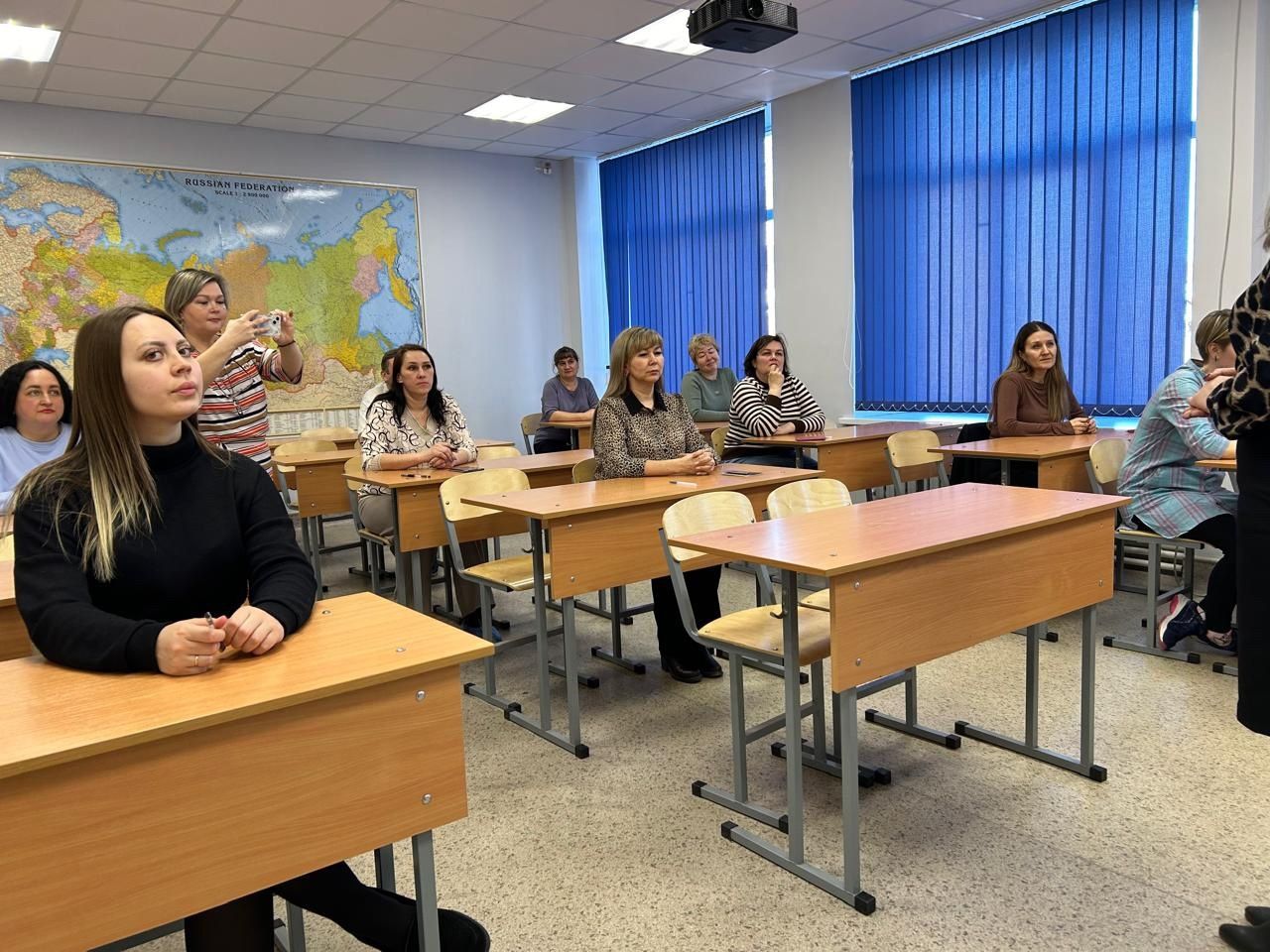 В Агрызе прошла акция «Сдаем вместе. День сдачи ЕГЭ родителями»