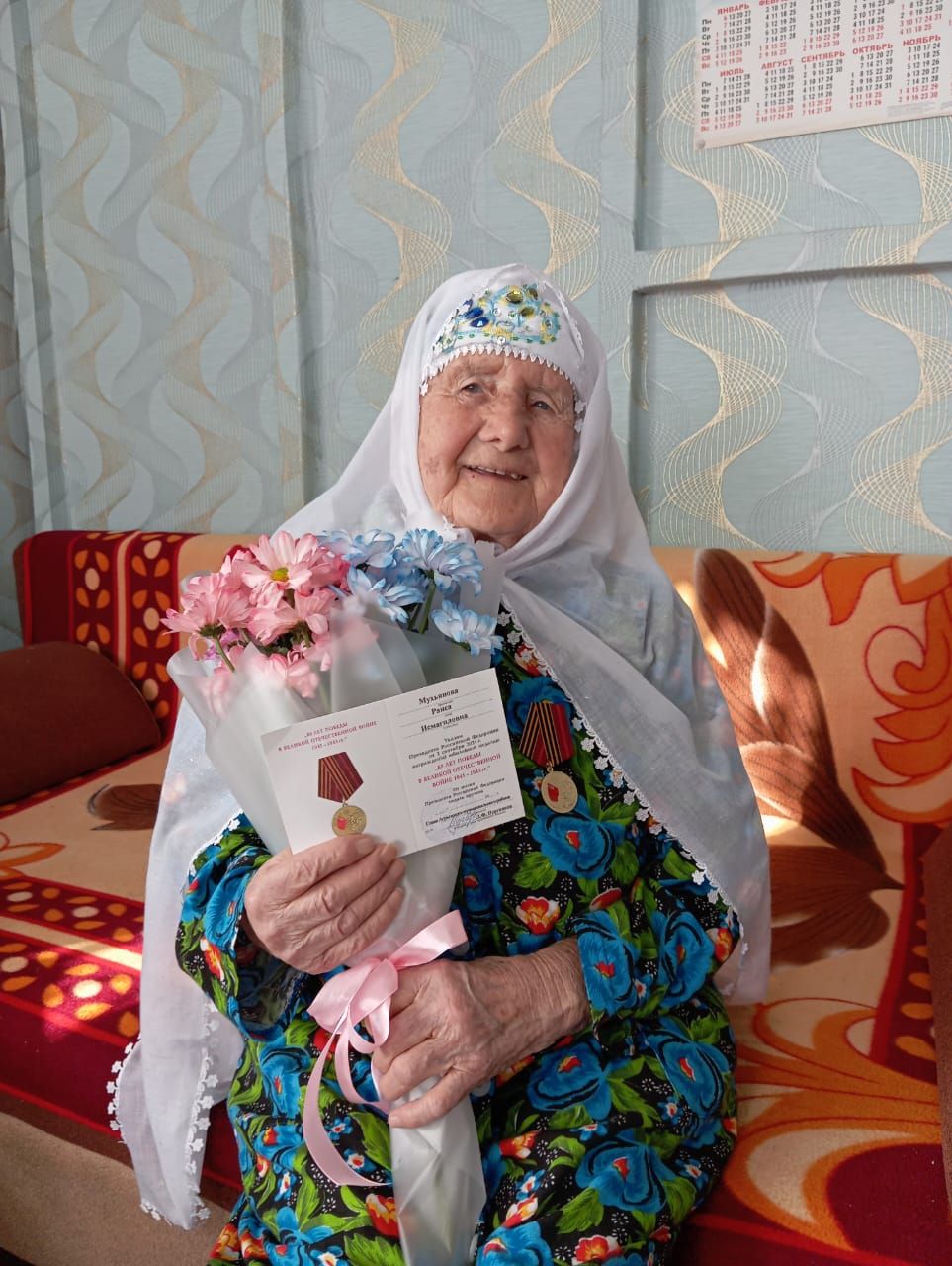 Исәнбайда яшәүче бердәнбер тыл ветеранына медаль тапшырылды