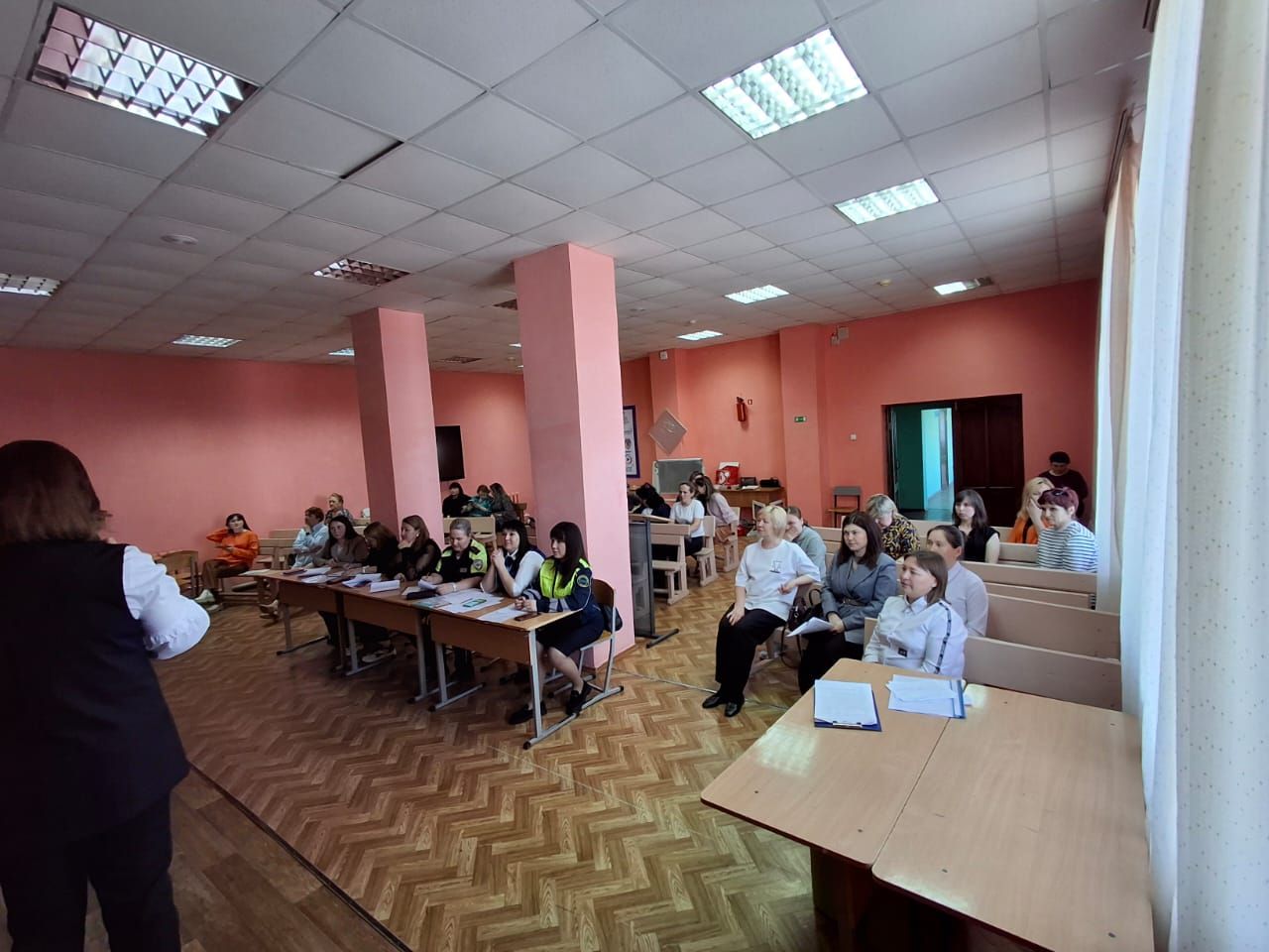 В гимназии №1 Агрыза назвали имена педагогов, которые учат детей безопасному поведению на дорогах
