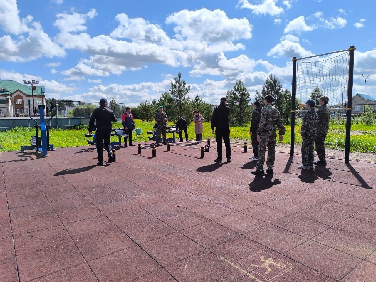 Тирсә мәктәбендә укучыларны хәрби хезмәт нигезләренә өйрәтү буенча укулар тәмамланды
