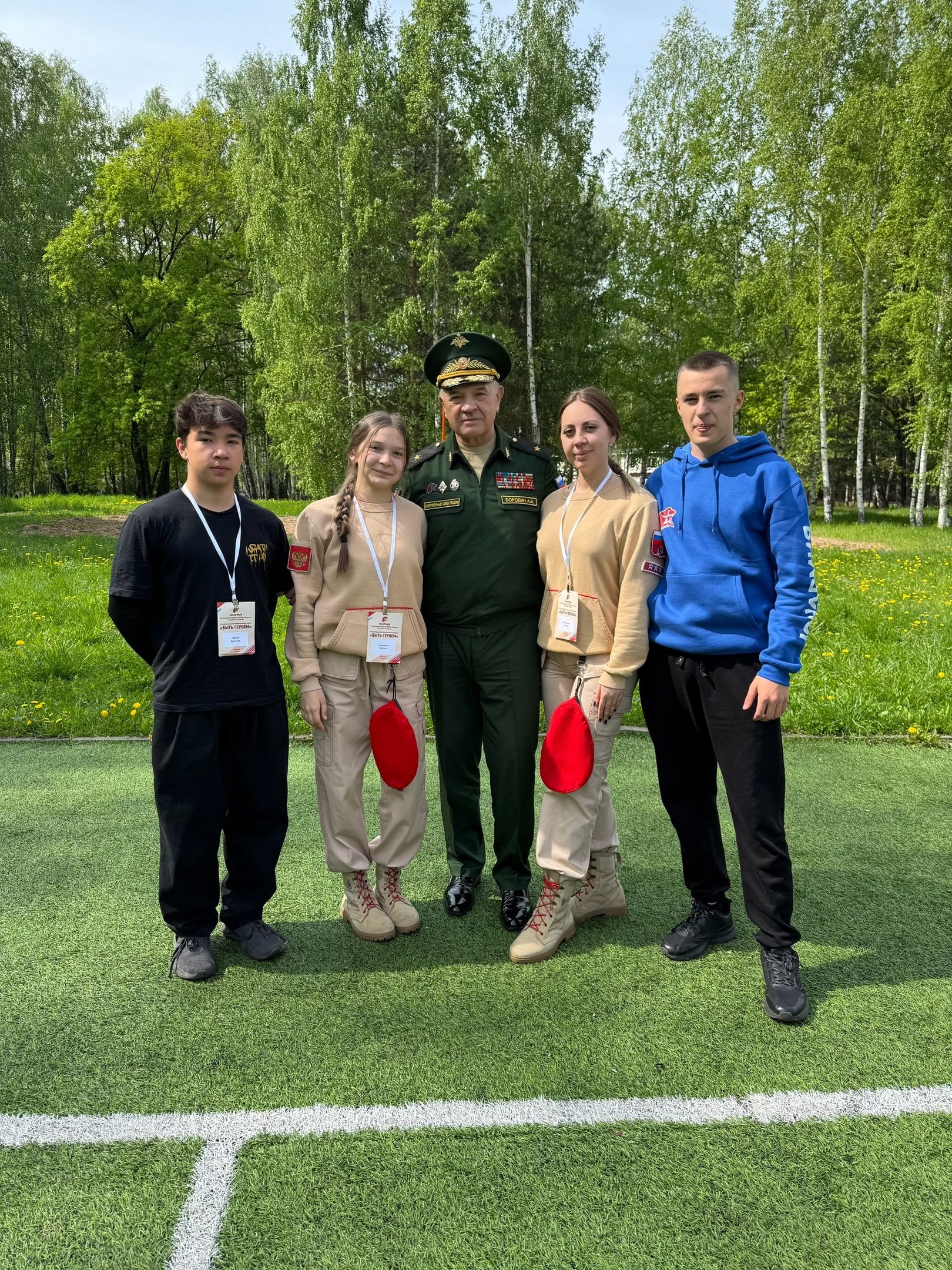 Агрызские юнармейцы «зажгли» на первом республиканском патриотическом форуме «Быть героем» в Казани