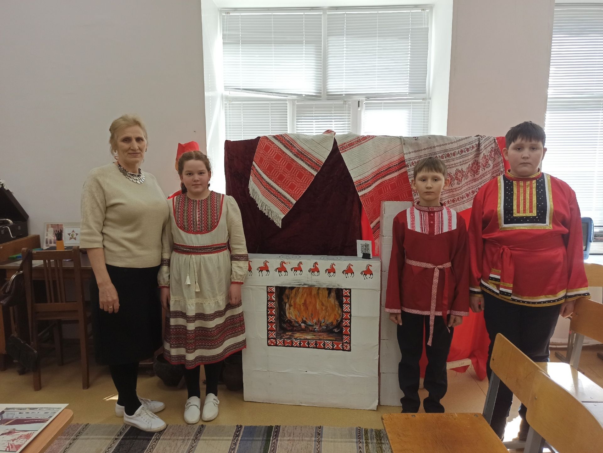 Сарсак-Омга лицее укучылары - удмурт теле буенча төбәкара олимпиада призерлары