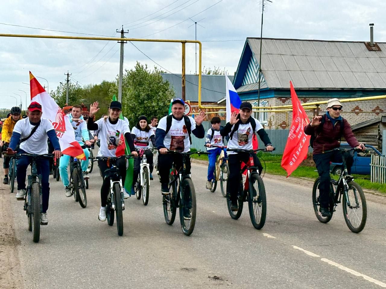 Участникам Велопробега Мира напомнили о ПДД