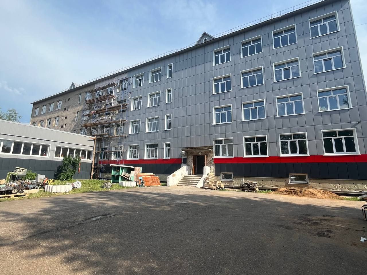 Глава района Ленар Нургаянов провел объезд строящихся объектов