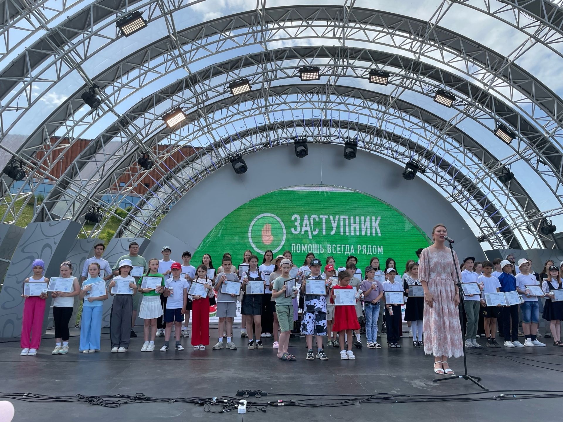 Ученики Агрызского района завоевали победу в финале видеоконкурса «Заступник» в Казани