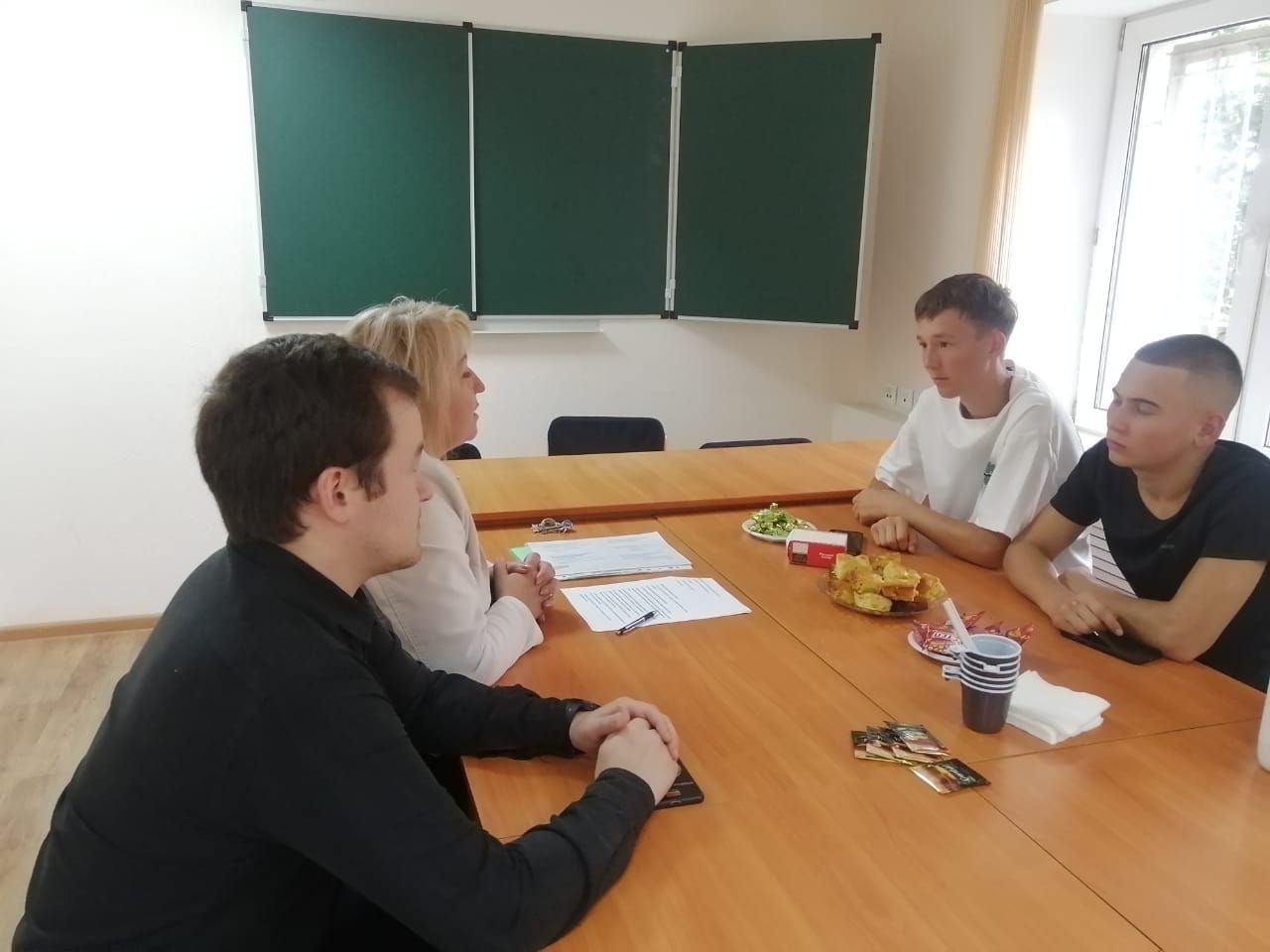 В Агрызском ОМВД прошел день открытых дверей для будущих защитников Отечества