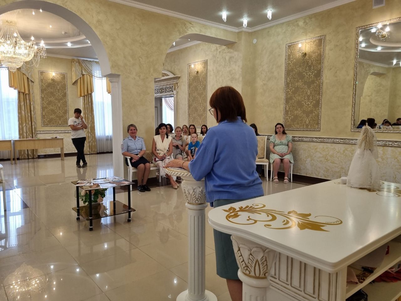 В отделе ЗАГС Агрызского района прошла встреча с будущими мамами