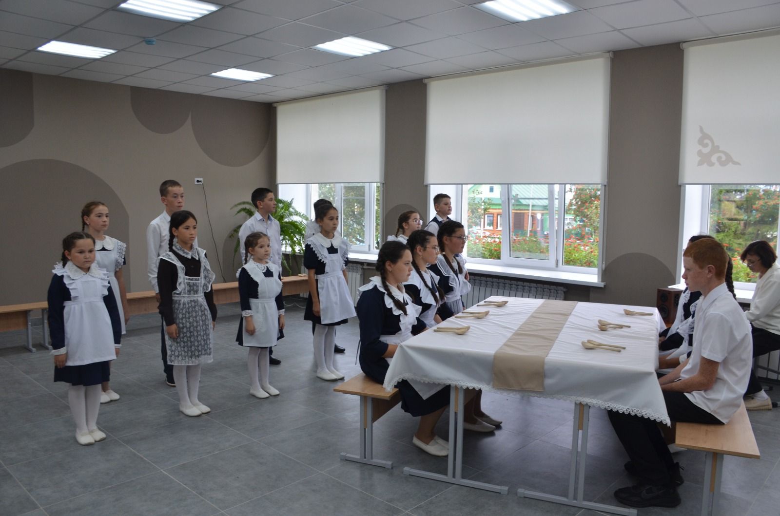 Исәнбай мәктәбе ашханәсе заманча төсмер алды