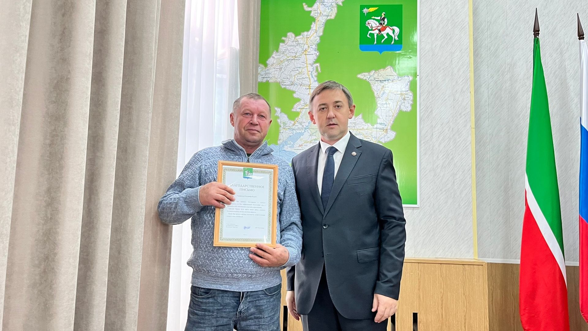 Работникам дорожного хозяйства Агрызского района вручили награды
