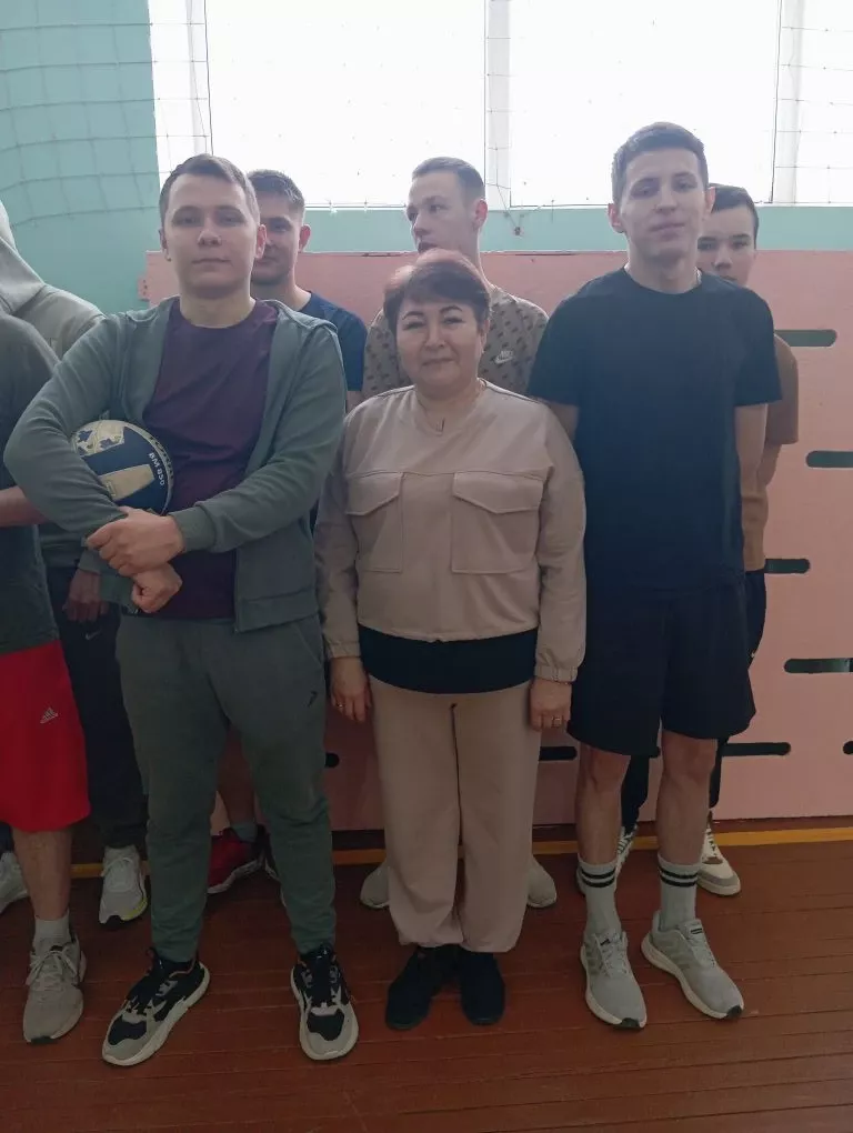 Девятерняга Тугызбуй волейболчылары җыелды