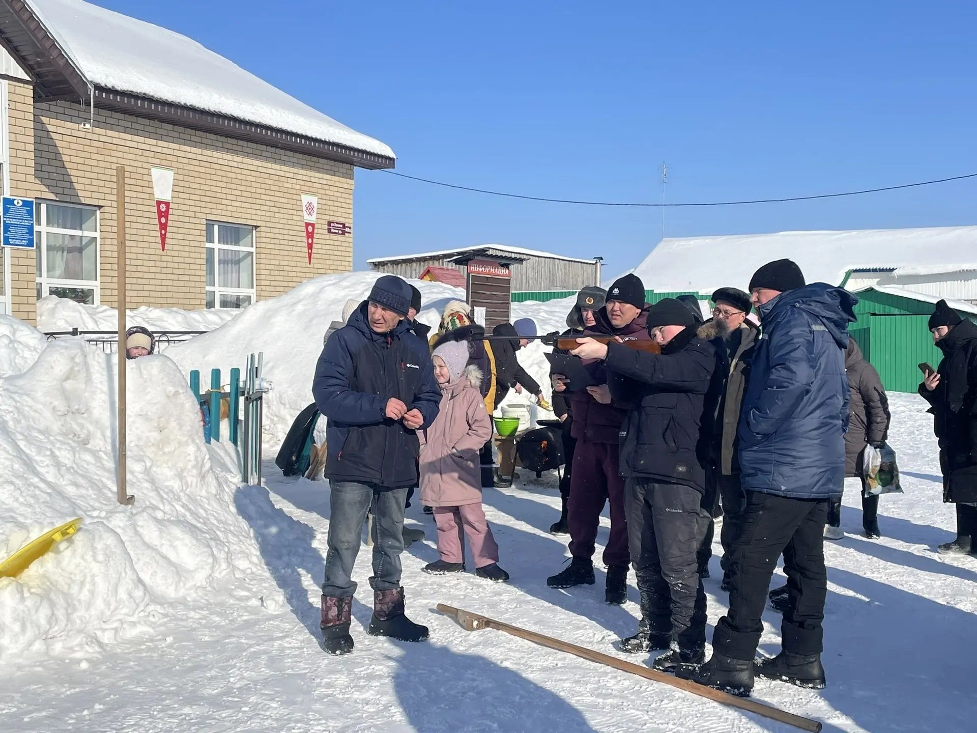 В Пелемеше весело проводили Масленицу и сыграли в «Зарницу»