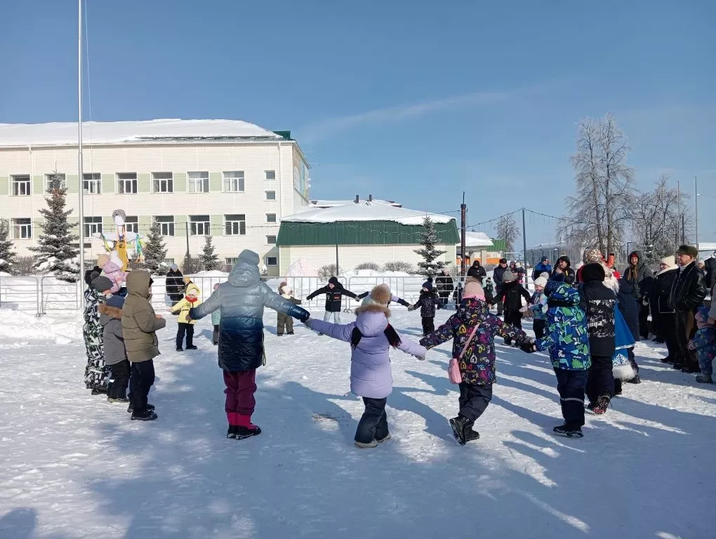 В Агрызе с размахом отметили Масленицу