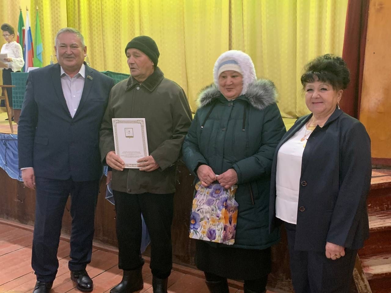 Көчек җирлегендә узган җыен кысаларында хөрмәтләү-котлаулар да булды