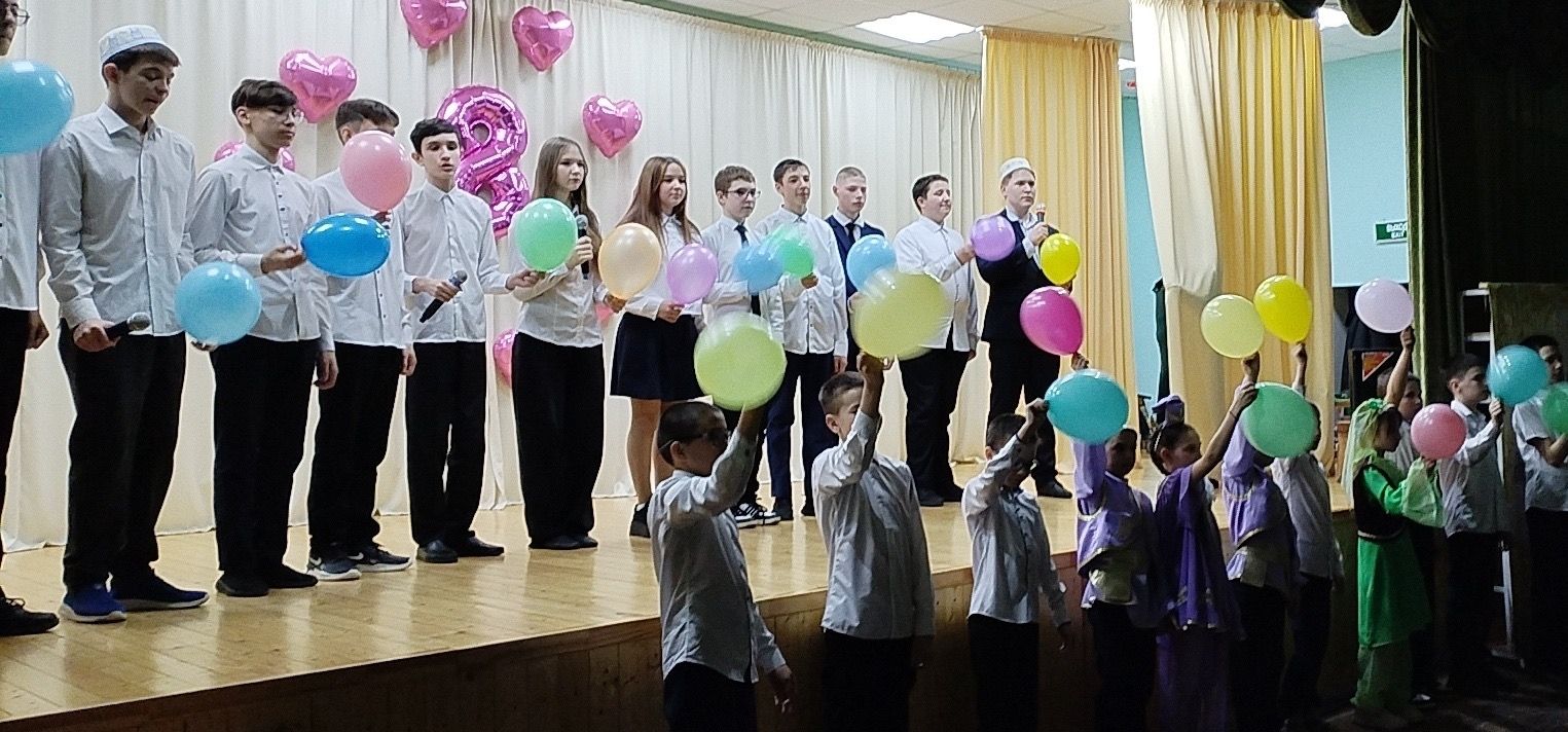 Салагыш мәдәният йортында ике бәйрәмне берләштерүче зур концерт узган