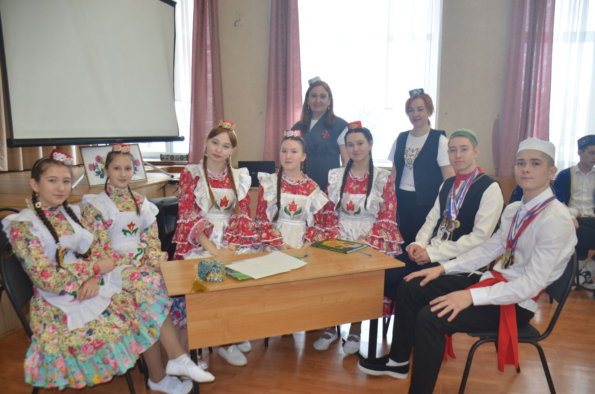 Бүген Әгерҗенең Таҗи Гыйззәт исемендәге 3нче мәктәбендә зур милли бәйрәм узды