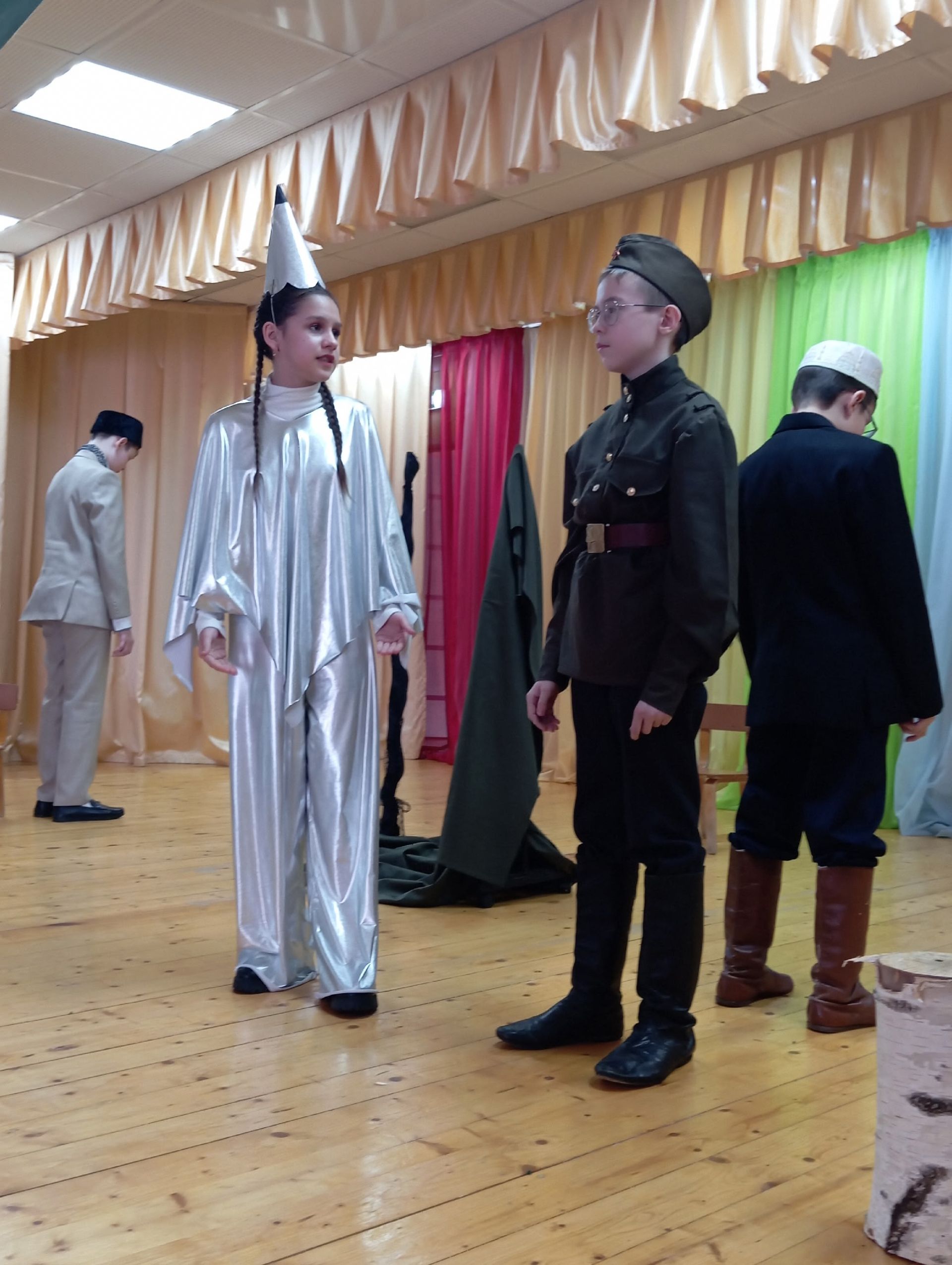 В ДДТ «Радуга талантов» состоялся финальный этап конкурса «Театр без границ»