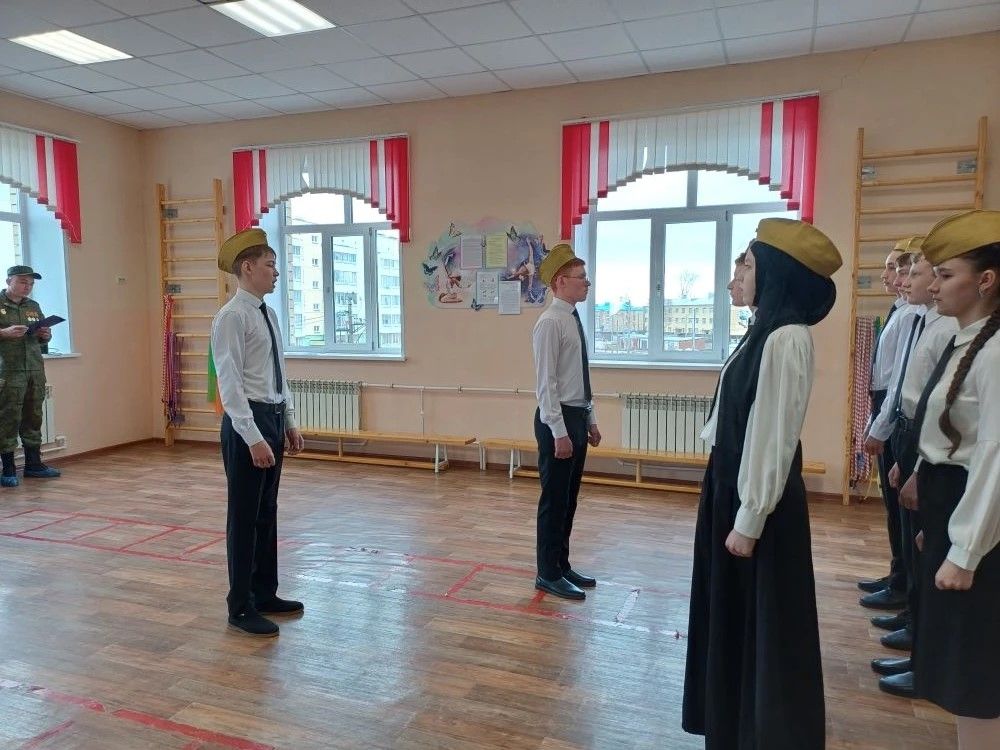 Строевая, БПЛА и переправа через болото: как в Агрызском районе прошла «Зарница 2.0»