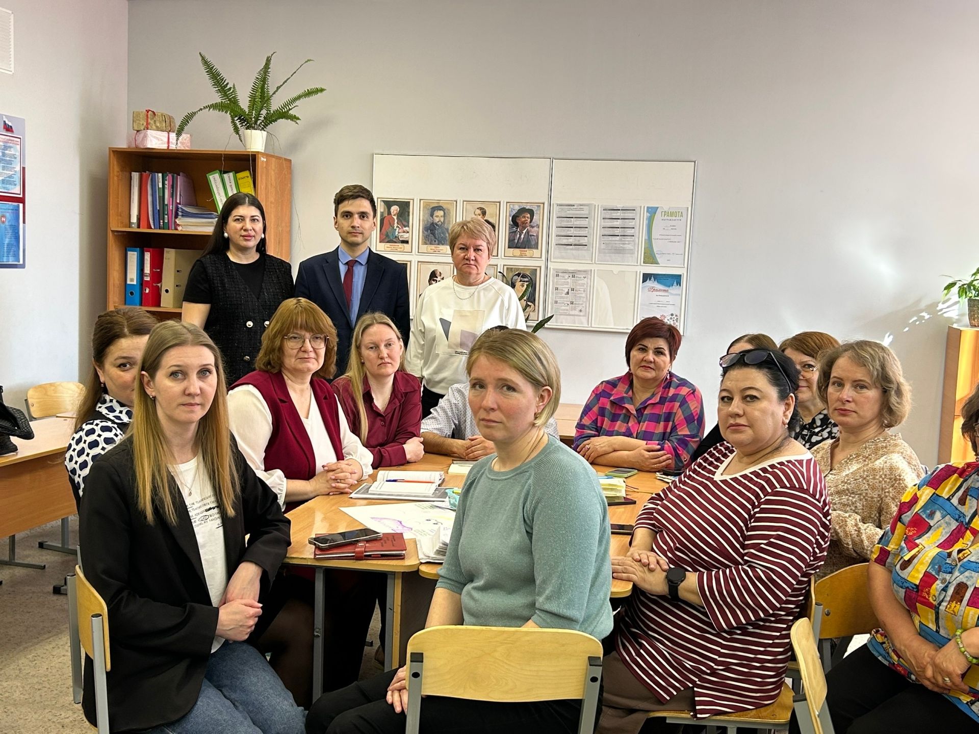 В школе № 2 проведена встреча с помощником прокурора Агрызского района
